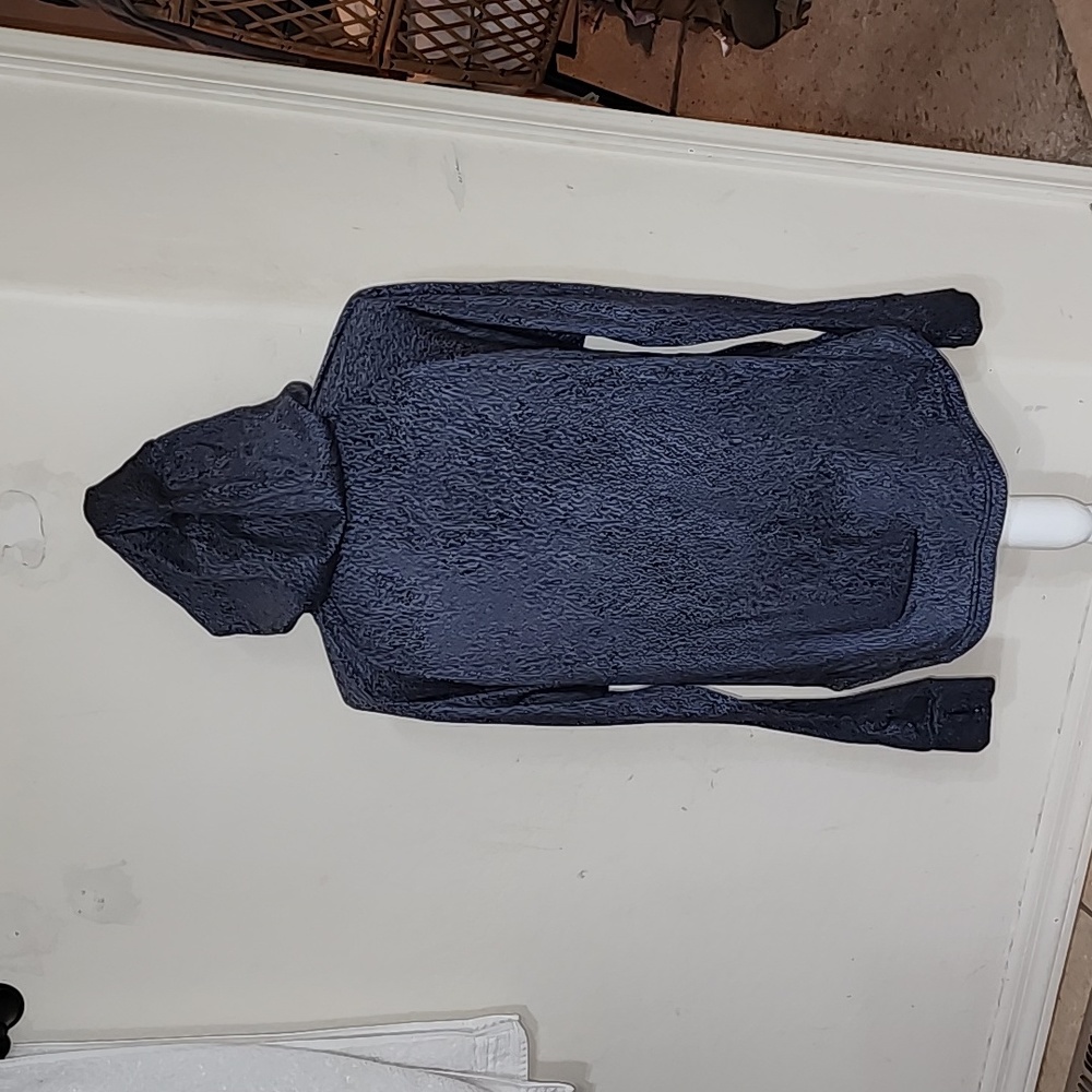 Lululemon athletica hoodie sweater size 8